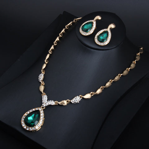 New 4-piece Drop jewel clavicle chain necklace CODE: KAR2632
