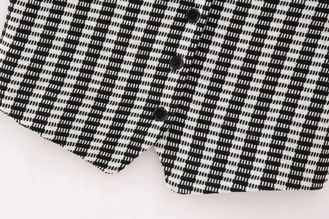 New Fashion V Neck Button Cropped Sleeveless Coat Texture Vest Set CODE: KAR2641