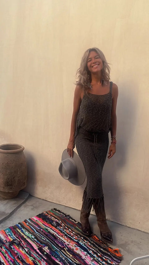 New Sexy Sleeveless Solid Tassels Long Skirt Knitted Crochet Two-piece Set CODE: KAR2658