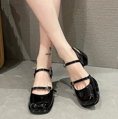 New Casual Elegant Non-slip Design Hollow Sandal Shoe CODE: KAR2664