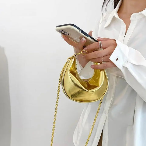 New Summer Fashion Luxury Designer Mini Saddle Chain Crossbody Bag CODE: KAR2669
