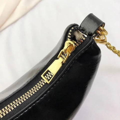 New Summer Fashion Luxury Designer Mini Saddle Chain Crossbody Bag CODE: KAR2669
