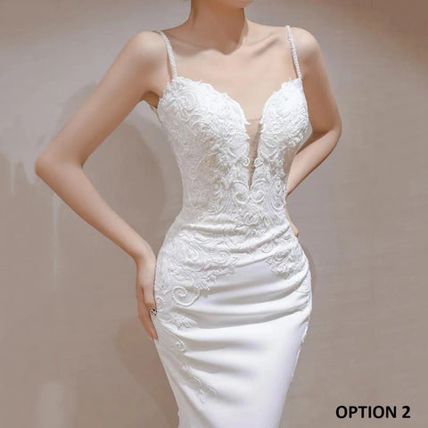 New V-neck with Brush Train and Appliques Maxi Dress CODE: KAR2734