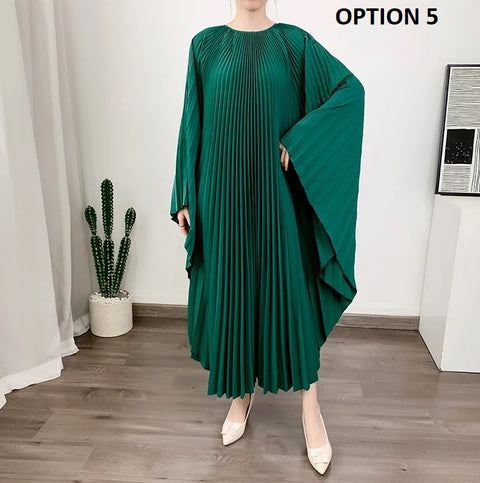 New Autumn Round Neck Batwing Sleeves Loose Large Pleated Irregular Dress CODE: KAR2735