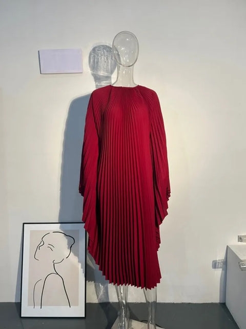 New Autumn Round Neck Batwing Sleeves Loose Large Pleated Irregular Dress CODE: KAR2735