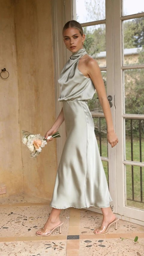 New Elegant Sexy Sleeveless Halter Satin Dress CODE: KAR2745