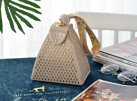 Luxury Designer Fashion Triangle Party Clutch Bag CODE: KAR2782