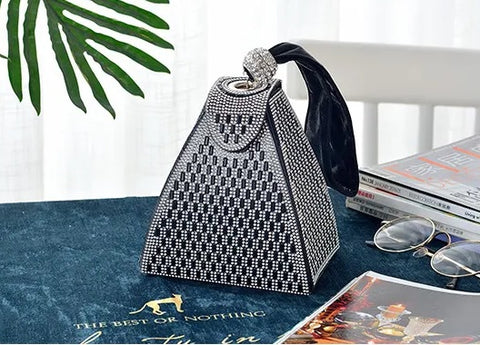 Luxury Designer Fashion Triangle Party Clutch Bag CODE: KAR2782