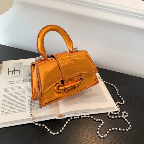 Luxury Designer Fashion Bright Surface Flap Buckle Shoulder Bag CODE: KAR2835