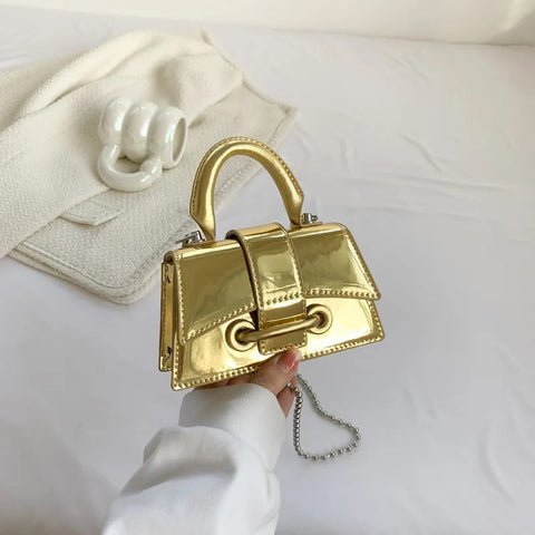 Luxury Designer Fashion Bright Surface Flap Buckle Shoulder Bag CODE: KAR2835