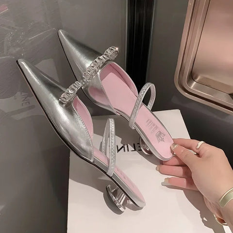 Summer New Pointed Toe Designer Elegant Flats CODE: KAR2848