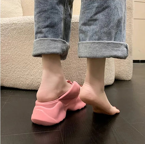 New Cute Casual Platform Beach Flip Flops CODE: KAR2883