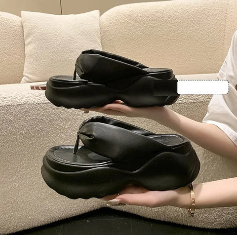 New Cute Casual Platform Beach Flip Flops CODE: KAR2883