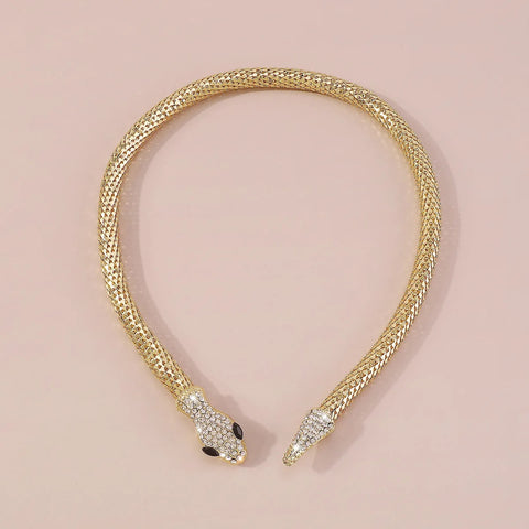 Luxury personality hip hop snake necklace CODE: KAR2884