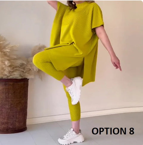 Elegant Pullover Round Neck Bat Loose Top and Knitted Trouser CODE: KAR2898