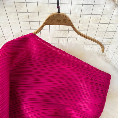 Sexy One-Shoulder Diagonal Collar Dress CODE: KAR2903