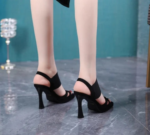 New Fashion Elastic Band Square Toe Heeled Sandal CODE: KAR2949