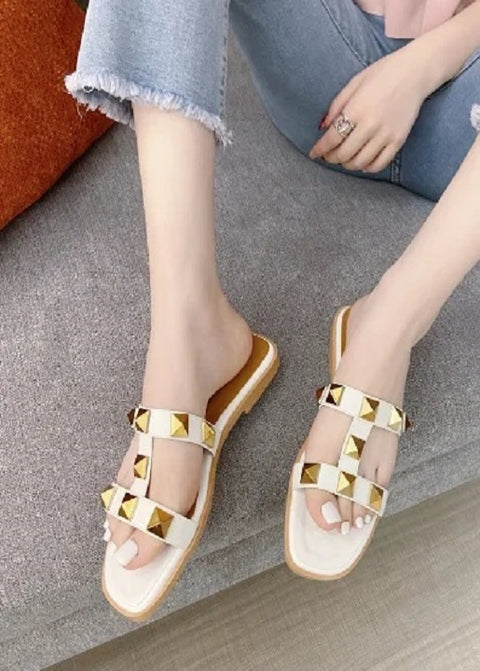 Summer New Open Toe Stud Flat CODE: KAR2997