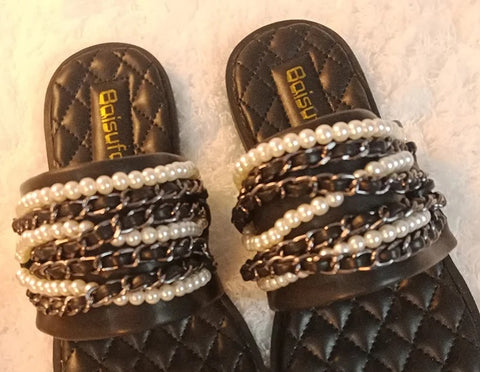 New designer toe beading pearl strings slippers CODE: KAR3028