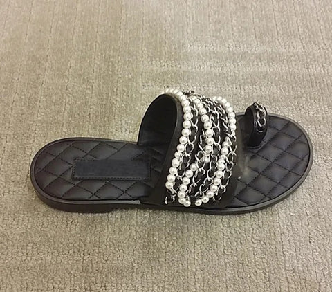 New designer toe beading pearl strings slippers CODE: KAR3028
