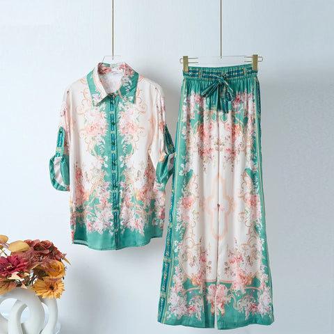 Summer New Holiday Style Green Retro Printed Shirt Two-Piece SET CODE: KAR3042