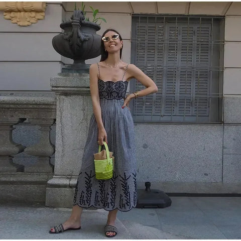 New Plaid Spaghetti Strap Chic Backless Sleeveless Bodycon Robes Maxi Dress CODE: KAR3058