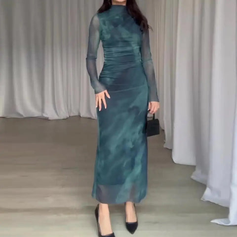 New Pleated Midi Slim Fit Solid Color Long Sleeve Dress CODE: KAR3064