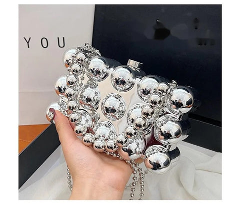 New One Shoulder Fashion Design Same Chain Box Bag CODE: KAR3074