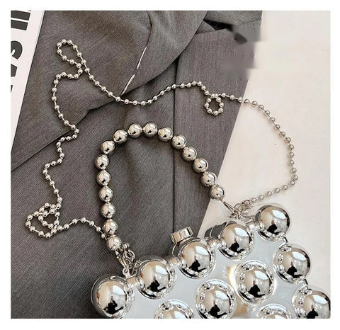 New One Shoulder Fashion Design Same Chain Box Bag CODE: KAR3074
