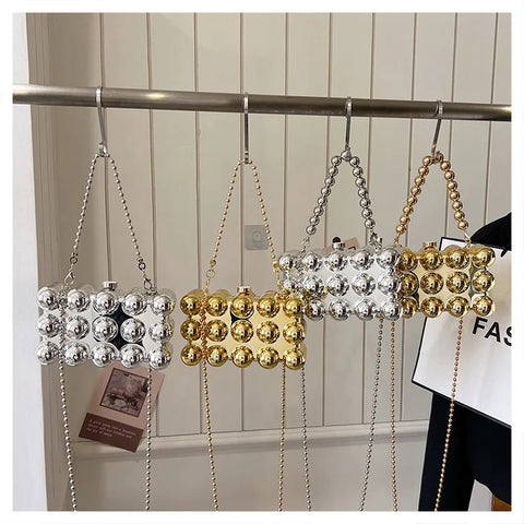 New One Shoulder Fashion Design Same Chain Box Bag CODE: KAR3074