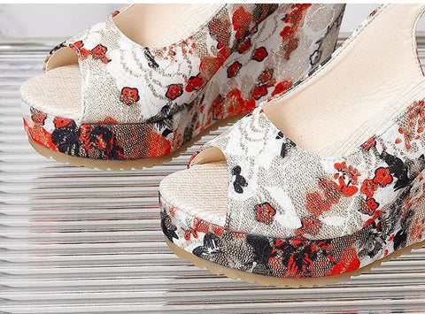 Summer Open Toe High Heel Clogs Wedge Platform Sandal CODE: KAR3083
