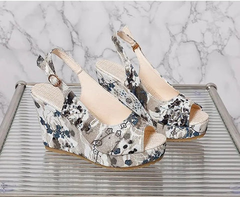 Summer Open Toe High Heel Clogs Wedge Platform Sandal CODE: KAR3083