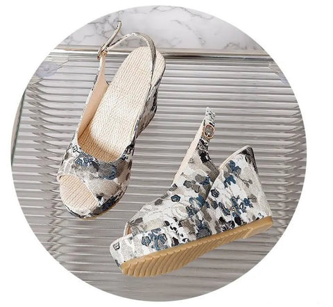 Summer Open Toe High Heel Clogs Wedge Platform Sandal CODE: KAR3083