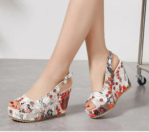 Summer Open Toe High Heel Clogs Wedge Platform Sandal CODE: KAR3083