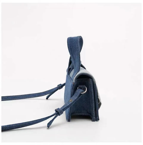 New Trend Fashion Portable Travel Versatile Crossbody Handbag CODE: KAR3099