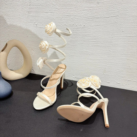 New Shallow Mouth Open Toe Big Original Heeled Sandals CODE: KAR3120