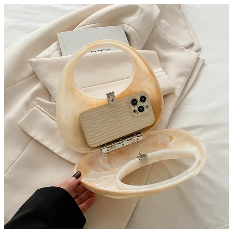 New Fashion Ice Crack Acrylic Shell Handbag CODE: KAR3135