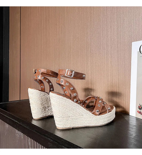 New One line with Hemp Rope Thick Bottom Slope Platform Sandal CODE: KAR3145