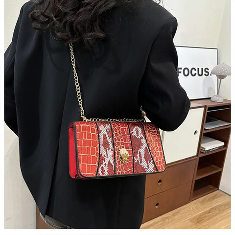 New Designer Alligator Pattern Shoulder Retro Chain Lock Crossbody Flap Handbag CODE: KAR3155