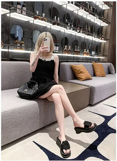 Summer Fashion All Matching Diamond Beach Slippers CODE: KAR3158