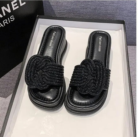 Summer Fashion All Matching Diamond Beach Slippers CODE: KAR3158