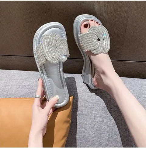 Summer Fashion All Matching Diamond Beach Slippers CODE: KAR3158