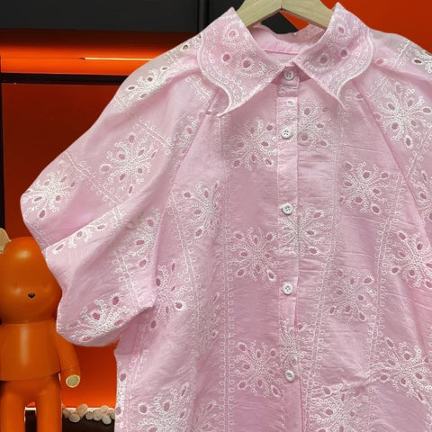 New Fashion Turm-down Collar Puff Sleeves Hollo-out Sweet Top CODE: KAR3174