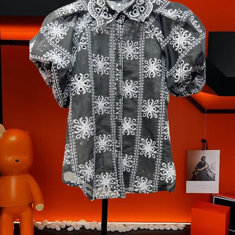 New Fashion Turm-down Collar Puff Sleeves Hollo-out Sweet Top CODE: KAR3174