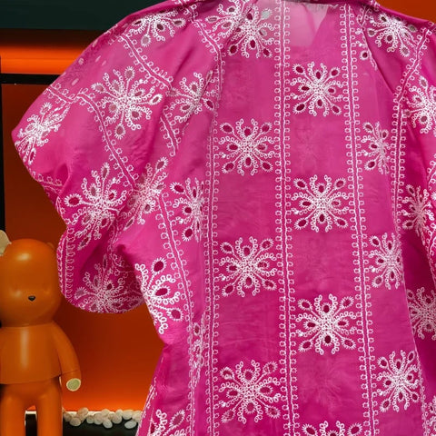 New Fashion Turm-down Collar Puff Sleeves Hollo-out Sweet Top CODE: KAR3174