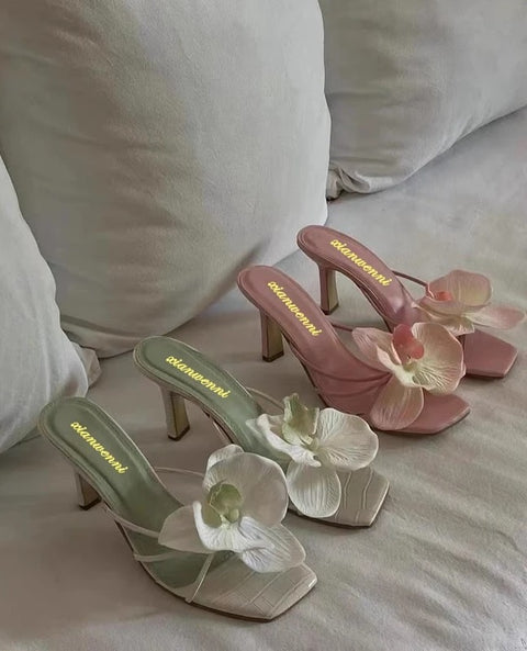 Summer New Elegant Flowers Design Casual Fashionable High Heel CODE: KAR3195