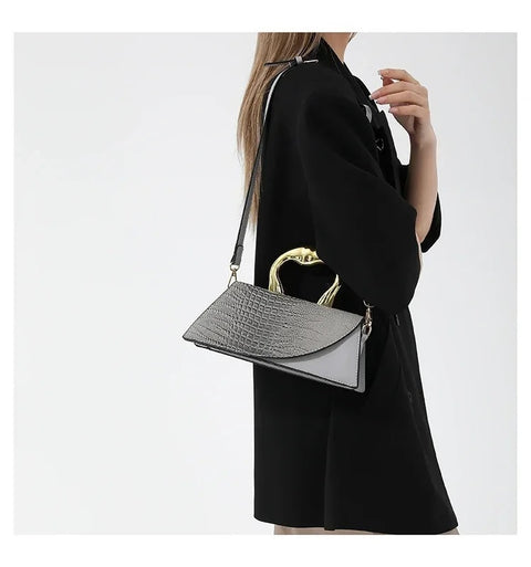 New Crocodile Shoulder High Quality Trendy Crossbody Light Luxury Handbag CODE: KAR3204