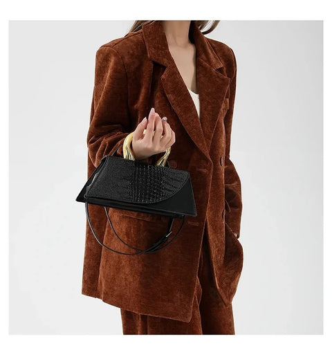 New Crocodile Shoulder High Quality Trendy Crossbody Light Luxury Handbag CODE: KAR3204