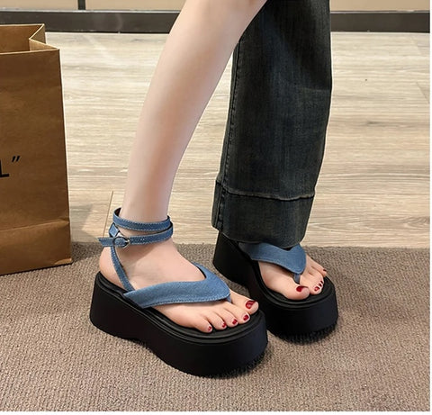 New Summer Gladiator Clip Toe Cross Strap Platform Sandal CODE: KAR3233
