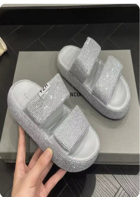 New Luxury Slides Heeled Mules Flat Designer Platform Sandal CODE: KAR3253